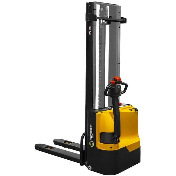 SMARTLIFT ES-15-15 1500 кг 4,2 м 125 Ач Штабелер электрический самоходный в Санкт-Петербурге, Грузоподъемность: 1.5 тонны (1500 кг), Высота подъема вил, м.: 4.2 м купить по выгодной цене 100kwatt.ru